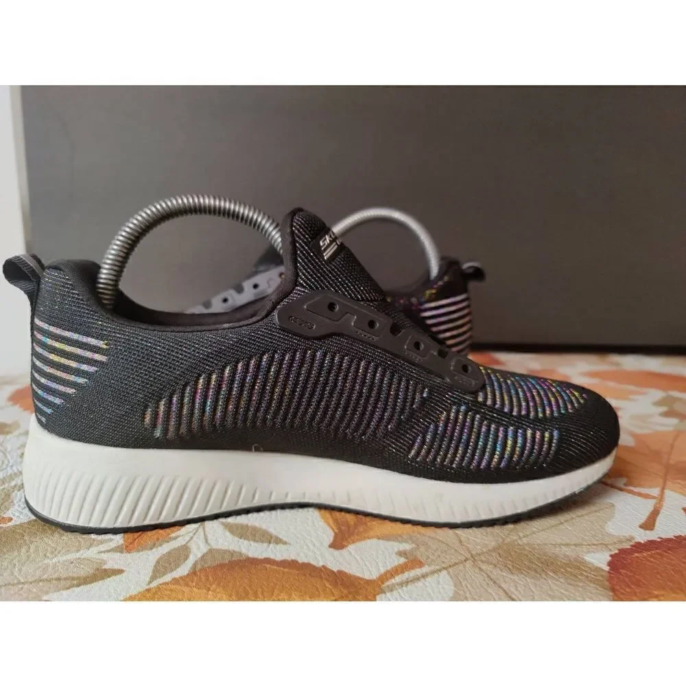 Skechers first off